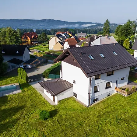 Lipno Nad Vltavou - Slupecna - Jana U Lesa U Sjezdovky *